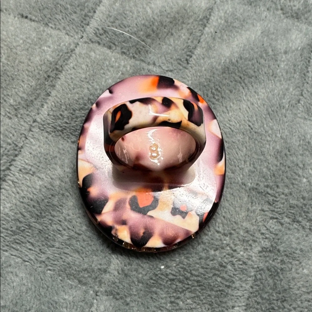 Vintage Plastic Ring, Leopard Print, Glitter, Retro, Boho, Size 7